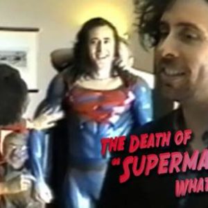 Les 10 premières minutes du documentaire sur le Superman avorté de Tim Burton