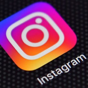 Instagram propose maintenant de poster une image/vidéo sur plusieurs comptes
