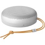 image produit Bang & Olufsen Beosound A1 (3rd gen) – Enceinte Bluetooth Portable compacte, étanche IP67, eco-Responsable, Jusqu’à 24 h d’autonomie et 3 Microphones pour des appels clairs - Warm Granite