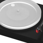 image produit Pro-Ject X2 B Tourne-disque True Balanced avec changement de vitesse électronique, bras en carbone et plateau en acrylique avec Ortofon Quintet Rouge mat