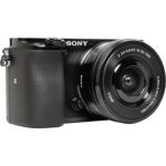 image produit Sony Alpha ILCE-6100LB Appareil photo hybride APS-C, Kit boîtier + optique E 16-50mm, Noir - livrable en France