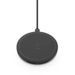 image produit Belkin Chargeur à induction Boost Up Pad 10 W (chargeur pour iPhone 11, 11 Pro/Pro Max, XS/XS Max, XR, X, SE, Samsung S20, S20+, S20 Ultra, S10, 10+, 10e, Airpods - adaptateur secteur inclus, noir) - livrable en France