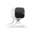 image produit Blink Mini 1 Caméra de surveillance d'intérieur connectée, compacte, Vidéo Full HD 1080p, détection de mouvements, fonctionne avec Alexa (branchement prise électrique)