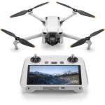 image produit DJI Mini 3 (DJI RC) – Mini drone caméra léger et pliable avec vidéo 4K HDR, temps de vol de 38 minutes, Prise verticale réelle et fonctions intelligentes.