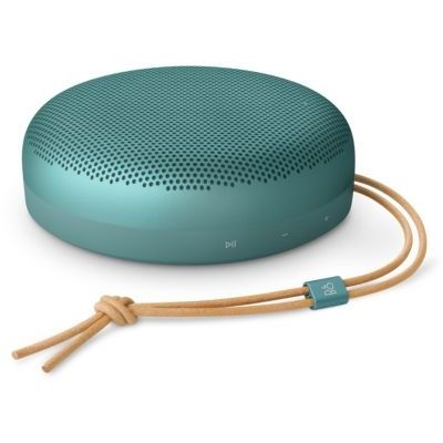 image Bang & Olufsen Beosound A1 (3e Génération) Enceinte Bluetooth Portable Étanche avec 3 Micros, certifiée Cradle to Cradle - Eucalyptus Green