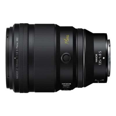 NIKKOR Z 135mm f/1.8 S Plena