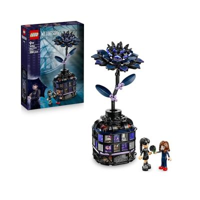image LEGO Mercredi Le Dahlia Noir - Jouet de Construction de Fleur Artificielle - Maquette Ouvrante - Décoration - 2 Mini-Poupées & Accessoires - Cadeau pour Fille, Garçon & Fans de la Série TV 76784