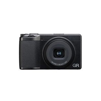 image GR III HDF le Compact Expert Haut de Gamme, ideal pour les photos prises sur le vif