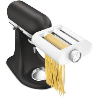 image KitchenAid 5KSM3PPA Lot de 3 rouleaux à pâtes et coupe-pâtes en plastique avec rouleau à pâtes, coupe-spaghetti, coupe-fettuccine, accessoire en plastique blanc pour mixeurs KitchenAid