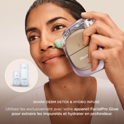 Shark FacialPro Glow - Ensemble de recharge Détox + Hydratation. Éclat instantané avec des ingrédients bons pour la peau et la technologie FacialPro Glow pour des résultats dignes d'un spa. XSKFH3EU