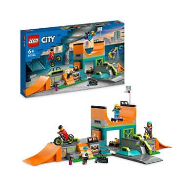 image LEGO 60364 City Le Skatepark Urbain, avec Vélo BMX, Skateboard, Trottinette, Rollers et 4 Minifigurines pour Réaliser des Stunts, Jouet pour Enfants Dès 6 Ans, Set 2023