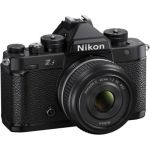 image produit Nikon kit Z f + Z 40mm f/2 SE, Appareil Photo Hybride capteur Plein Format (24,5 MP, 4K Ultra HD à 60p, Expeed 7, Rafale 30 i/s, écran Tactile orientable,..)