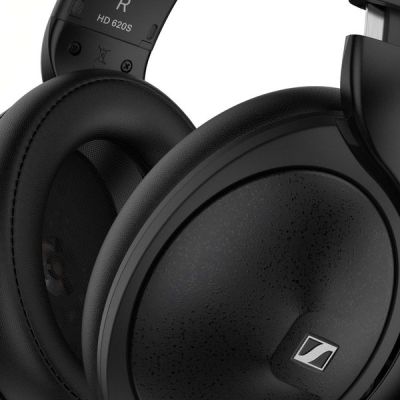 image Sennheiser HD 620S Casque à Dos fermé - Son stéréo Premium Audiophile avec Image Spatiale Semblable à Un Haut-Parleur et Surround optimisé pour Une écoute immersive - Filaire