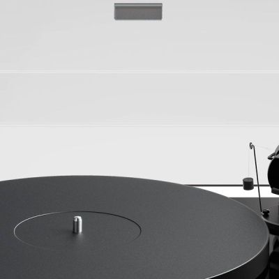 image Platines vinyle hi-fi Pro-Ject Debut Carbon Evo II Noir laqué