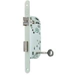 image produit Yale Serrure à encastrer à clé, axe 40 mm, Coffre 135 mm - Certifié NF Niveau 2 - Y75R-A40/B/SC - Pêne Réversible, Têtière Bouts Ronds - Porte intérieure, Chambre, Bureau - Blanc, Gâche et Clé Inclus