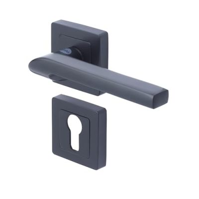 Poignée de porte Yale Paire de poignées porte Sienna Noir Mat - Rosaces fonction trou de cylindre - carré 7mm