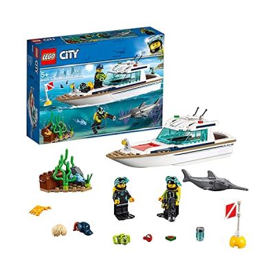 image LEGO City - Le yacht de plongée - 60221 - Jeu de construction