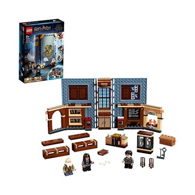 image LEGO 76382 Harry Potter TM Poudlard : Le Cours de Métamorphose