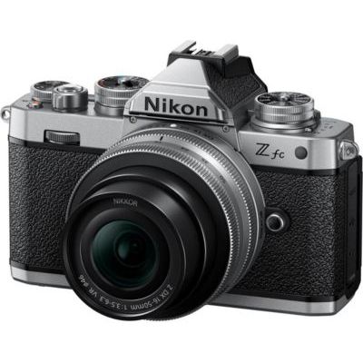 image NIKON KIT Z fc + NIKKOR DX Z 16-50 mm VR Série Limitée, appareil photo hybride capteur DX (20,9 MP, 4K/30p, rafale 11 i/s, écran tactile orientable)