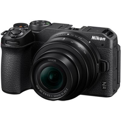 image Nikon kit Z 30 +16/50mm VR, Appareil Photo Hybride capteur DX(20,9 MP,4K UHD 30p ou Full HD 120p,Rafale 11 i/s,écran Tactile orientable(câble USB de Type C fourni) Noir+Nikon Bague d'adaptation Noir
