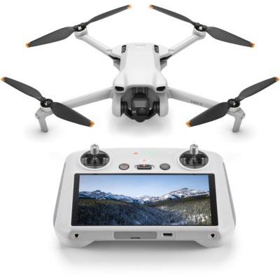 image DJI Mini 3 (DJI RC) – Mini drone caméra léger et pliable avec vidéo 4K HDR, temps de vol de 38 minutes, Prise verticale réelle et fonctions intelligentes.
