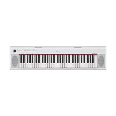 image Yamaha Piaggero NP-12 piano portable avec 61 touches dynamiques – Avec un son riche et puissant – Pour amateurs & étudiants – Mémoire d'enregistrement intégrée – Blanc