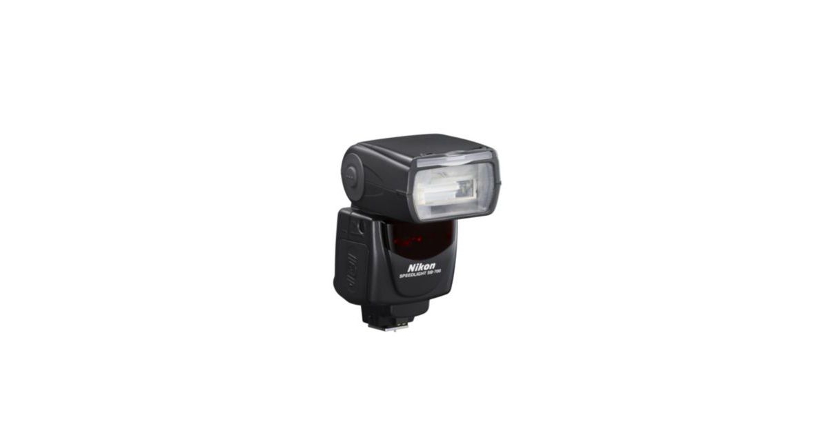 Comparer les prix NIKON SB700 Flash avec zoom motorisé et écran LCD