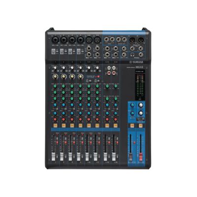 image Yamaha MG12 - Console de mixage compacte avec 12 canaux d'entrée et préamplis micro D-PRE