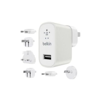 image Belkin - Kit de Voyage - Chargeurs USB avec 6 Prises (EU, UK, US, AU, CN, Corée) - 12W/2.4A - Blanc (Compatible iPhone 8/8+ et iPhone X)