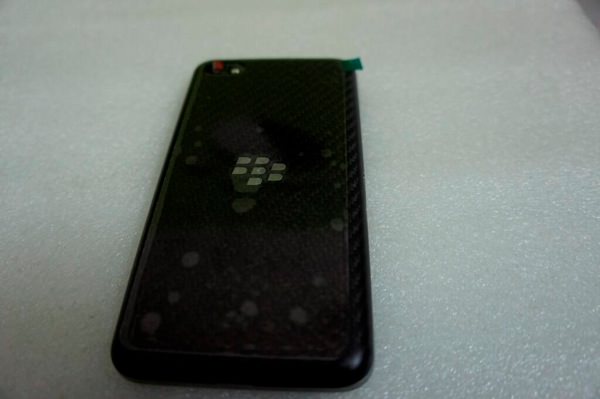 BlackBerry A10 Face Arriere Fuite